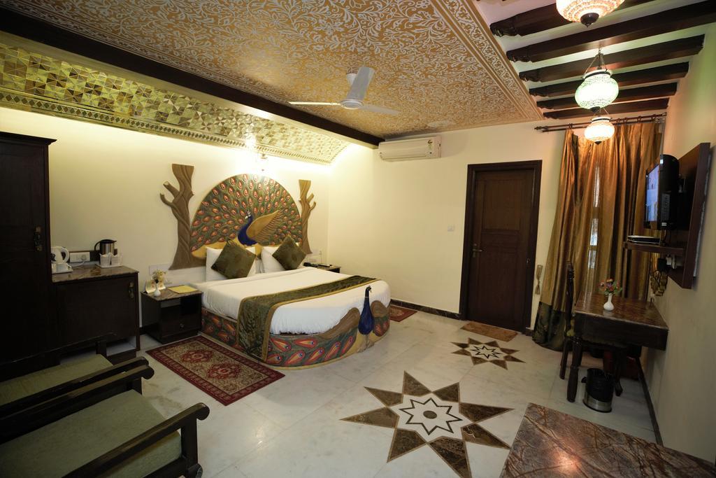 Nahargarh Haveli-Near Train Station Metro Hotel Dzsaipur Kültér fotó