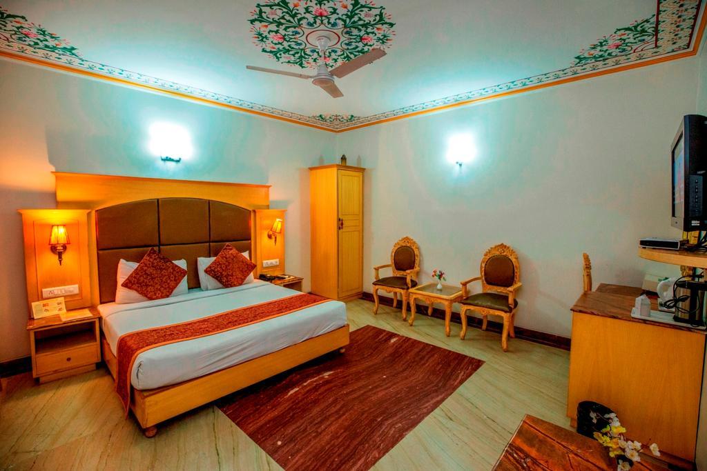 Nahargarh Haveli-Near Train Station Metro Hotel Dzsaipur Kültér fotó
