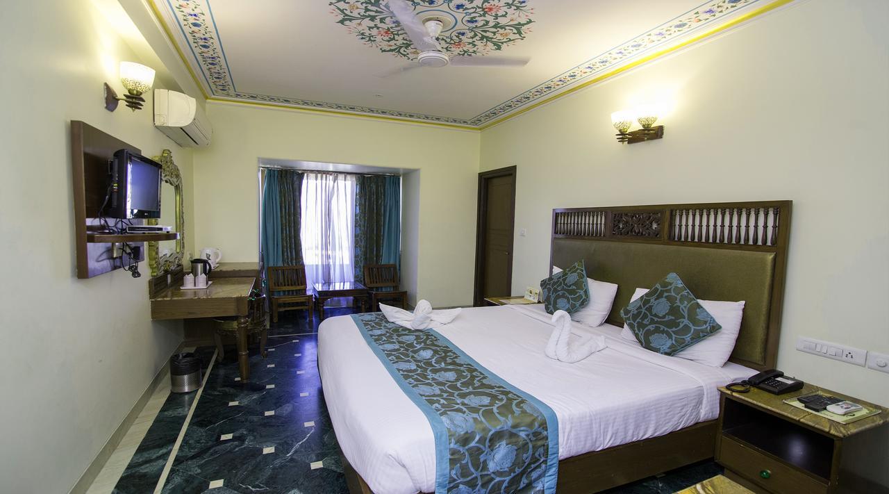 Nahargarh Haveli-Near Train Station Metro Hotel Dzsaipur Kültér fotó