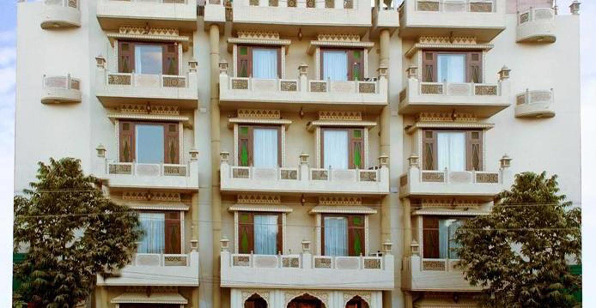 Nahargarh Haveli-Near Train Station Metro Hotel Dzsaipur Kültér fotó
