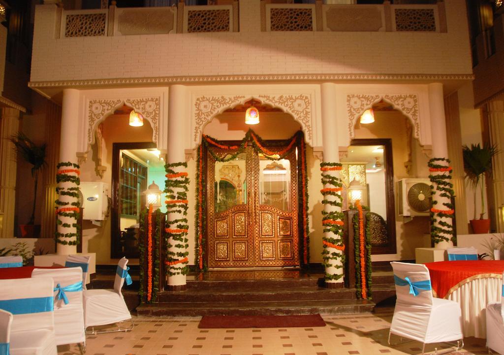 Nahargarh Haveli-Near Train Station Metro Hotel Dzsaipur Kültér fotó