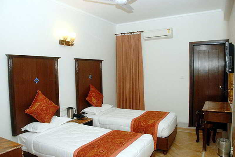 Nahargarh Haveli-Near Train Station Metro Hotel Dzsaipur Kültér fotó