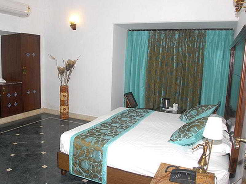 Nahargarh Haveli-Near Train Station Metro Hotel Dzsaipur Kültér fotó